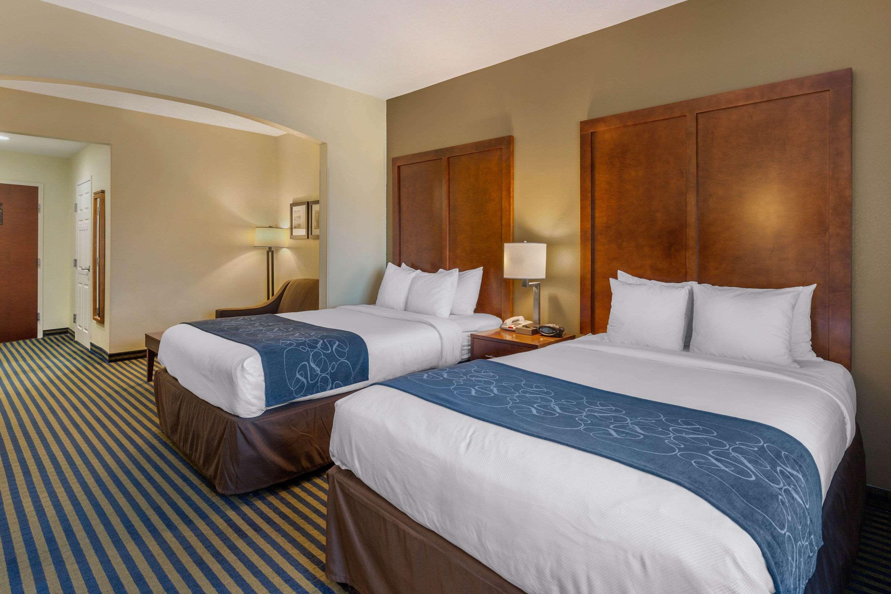 Holiday Inn Express & Suites Leesburg - Historic District By Ihg Экстерьер фото