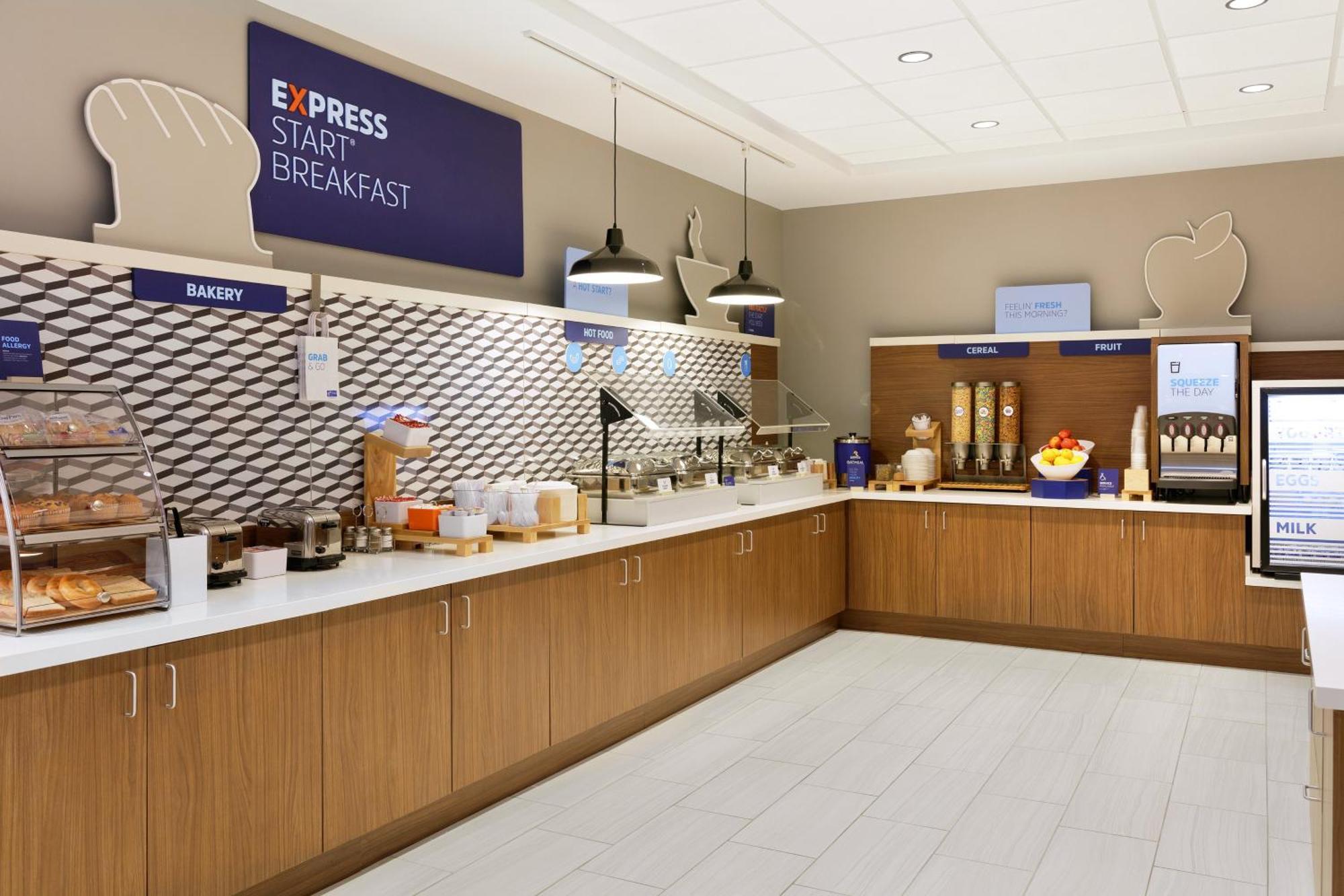 Holiday Inn Express & Suites Leesburg - Historic District By Ihg Экстерьер фото